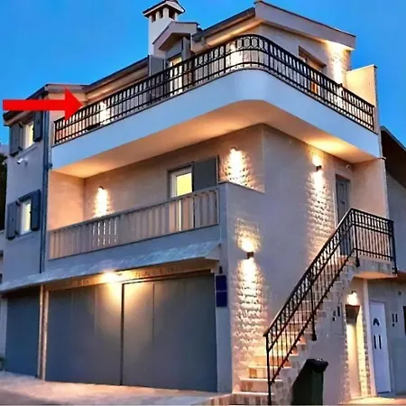 Apartment In Baska Voda